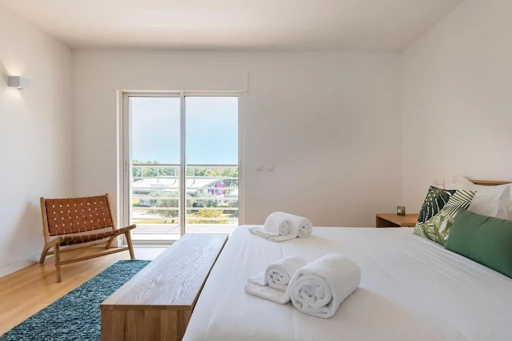 Exclusive Cidadela Park Cascais 0*,